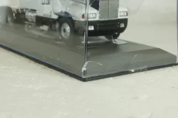 Kenworth T600 A 1986, black/white, TR183, IXO 1:43 Уценка!