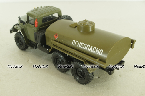 Зил-131 бензовоз, хаки, Элекон 1:43