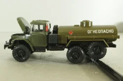 Зил-131 бензовоз, хаки, Элекон 1:43