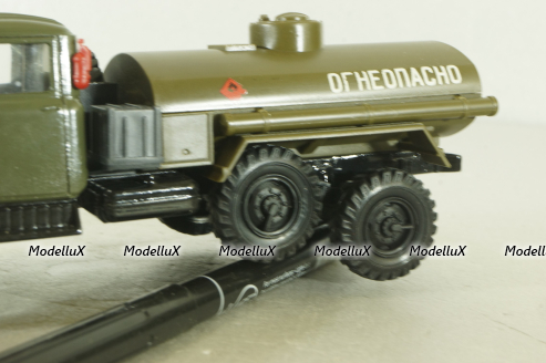 Зил-131 бензовоз, хаки, Элекон 1:43