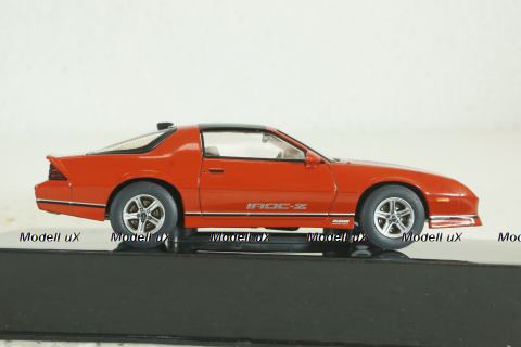 Chevrolet Camaro IROC-Z, 1986, red, CLC562, IXO 1:43