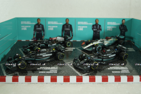 Mercedes AMG Petronas Set F1 4X W14 Team, Набор болидов Mercedes GP из 4х машин Формула 1 , BU38093-PACK, Bburago 1:43