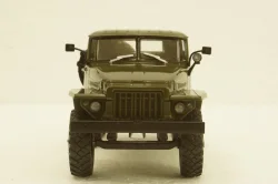 Урал-377С тягач хаки, АвтоИстория 1:43