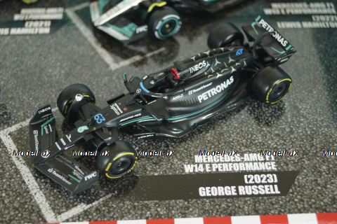 Mercedes AMG Petronas Set F1 4X W14 Team, Набор болидов Mercedes GP из 4х машин Формула 1 , BU38093-PACK, Bburago 1:43