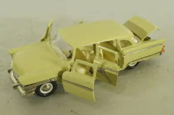 Газ-13 Чайка, бежевая,Тантал/Радон 1:43
