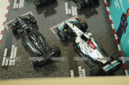 Mercedes AMG Petronas Set F1 4X W14 Team, Набор болидов Mercedes GP из 4х машин Формула 1 , BU38093-PACK, Bburago 1:43