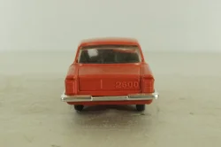 Alfa Romeo 2600, красный, Кругозор 1:43