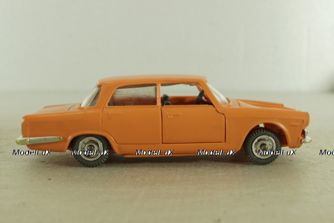 Alfa Romeo 2600, оранжевый, Кругозор 1:43