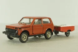 Ваз-2121 Нива с прицепом скиф,Тантал/Радон 1:43