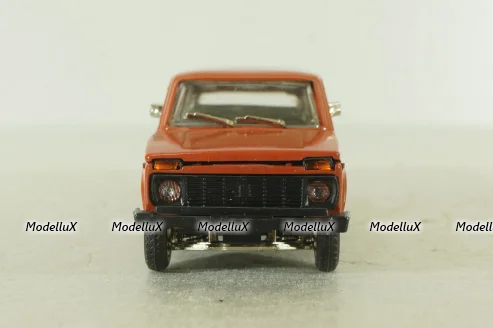 Ваз-2121 Нива с прицепом скиф,Тантал/Радон 1:43