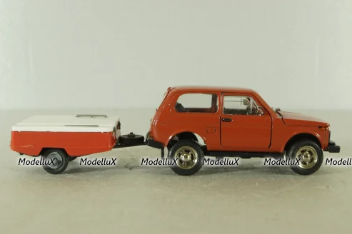 Ваз-2121 Нива с прицепом скиф,Тантал/Радон 1:43