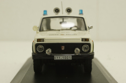 Ваз-2121 Нива, Volkspolizei, CCC040, Cars&Co 1:43