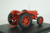 David Brown Cropmaster, red, 1949, Hachette 1:43