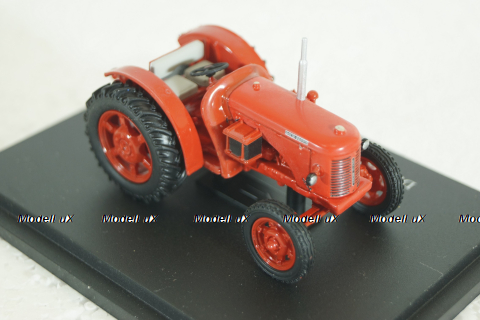 David Brown Cropmaster, red, 1949, Hachette 1:43