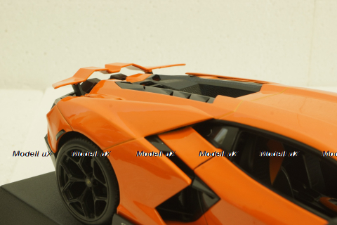 Lamborghini Revuelto Hybrid  2023 orange, 31463, Maisto 1:18