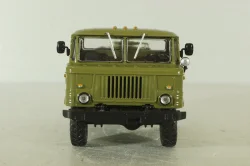 В1-АТА-1,8 на шасси Газ-66, хаки, Легендарные грузовики СССР №106, 1:43 №2