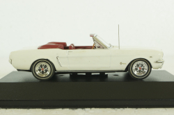 Ford Mustang Convertible 1965, white, T9-43012, Triple9 1:43 Уценка!
