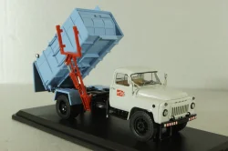 КО-413(53) мусоровоз на шасси Газ-53, серый/голубой, SSM1525, SSM 1:43