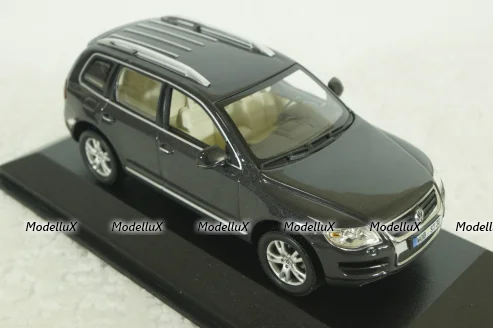 Volkswagen Touareg, dark grey, 7L0099300GPR7M, Minichamps 1:43