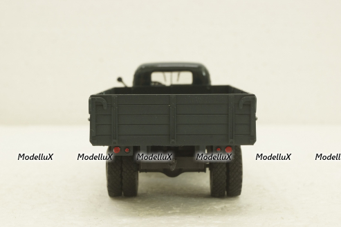 УралЗис-355М, зеленый, АвтоИстория 1:43