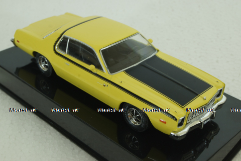 Plymouth Road Runner 1975, yellow, CLC541, IXO 1:43