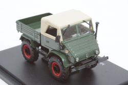 Mercedes Unimog 1972, Universal Hobbies 1:43