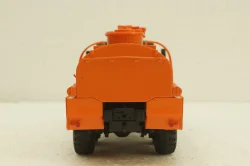 Краз-255Б АЦ-8,5, бензовоз, Хаки/оранжевый, АвтоИстория 1:43