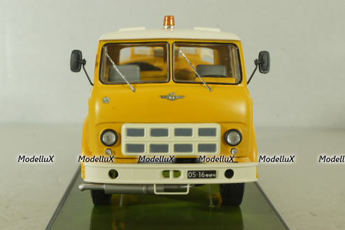 ТЗА-7,5(200) Аэрофлот, топливозаправщик на шасси Маз-500, TruckTyr 1:43