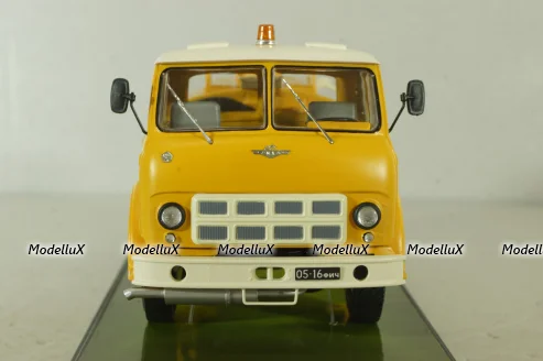 ТЗА-7,5(200) Аэрофлот, топливозаправщик на шасси Маз-500, TruckTyr 1:43