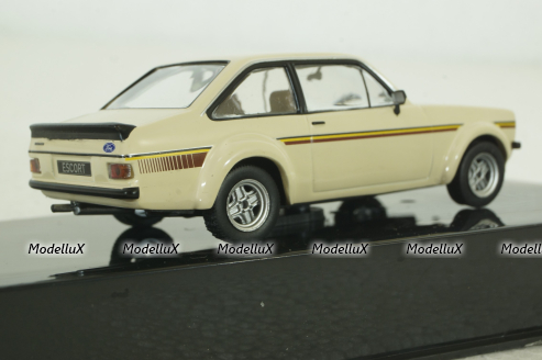 Ford Escort MK II 1976, beige, CLC538, IXO 1:43