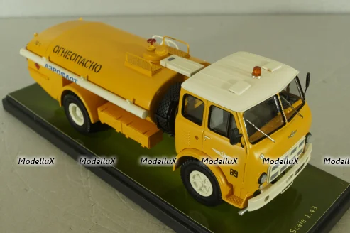 ТЗА-7,5(200) Аэрофлот, топливозаправщик на шасси Маз-500, TruckTyr 1:43