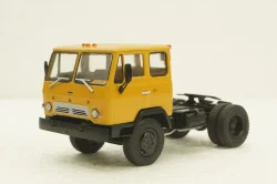 Каз-608В, оранжевый, АвтоИстория 1:43