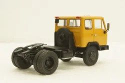 Каз-608В, оранжевый, АвтоИстория 1:43