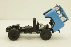 Каз-608, синий, АвтоИстория 1:43
