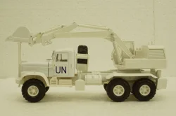 Краз-255Б ЭОВ-4421 ООН, Экскаватор белый, Н738, Наш Автопром 1:43