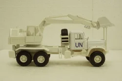Краз-255Б ЭОВ-4421 ООН, Экскаватор белый, Н738, Наш Автопром 1:43