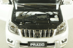 Toyota Land Cruiser Prado 150, 2009 white, Paudi 1:18