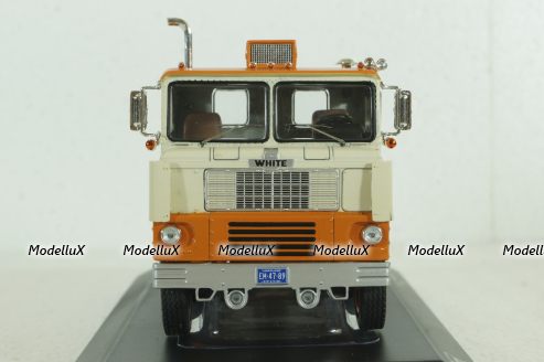 White 7400 1960 beige, TR188 , IXO 1:43 Уценка!