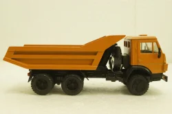 Камаз-5511, самосвал, горизонтальные ребра, оранжевый, Элекон  1:43