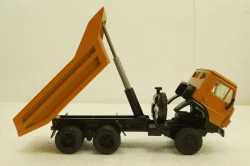 Камаз-5511, самосвал, горизонтальные ребра, оранжевый, Элекон  1:43