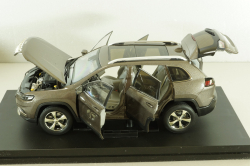 Jeep Cherokee 2019, grey, Paudi 1:18