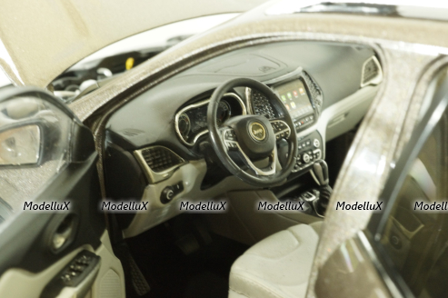 Jeep Cherokee 2019, grey, Paudi 1:18
