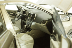 Jeep Cherokee 2019, grey, Paudi 1:18