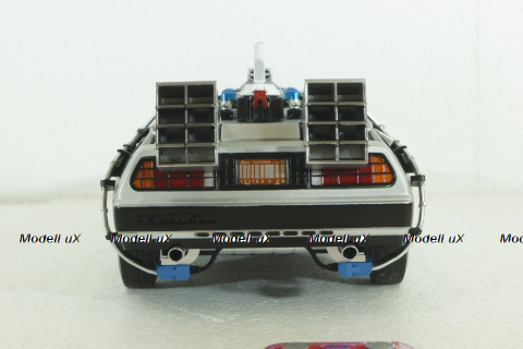 Delorean DMC 12 Time Machine with Mr. Fusion, Back To The Future, BCJ97, HotWheels Elite 1:18 