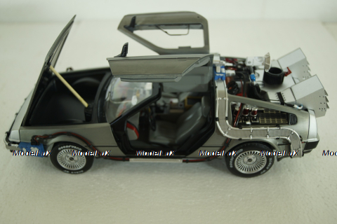 Delorean DMC 12 Time Machine with Mr. Fusion, Back To The Future, BCJ97, HotWheels Elite 1:18 