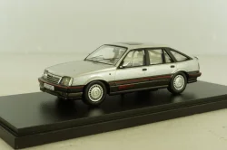 Vauxhall Cavalier SRi 130/Opel Ascona C 1986, silver, VA09806, Vangards 1:43