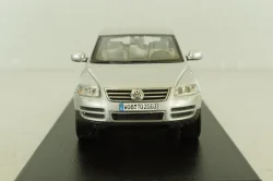 Volkswagen Touareg V10 TDI 2003, Silver, Minichamps 1:43
