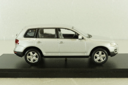 Volkswagen Touareg V10 TDI 2003, Silver, Minichamps 1:43
