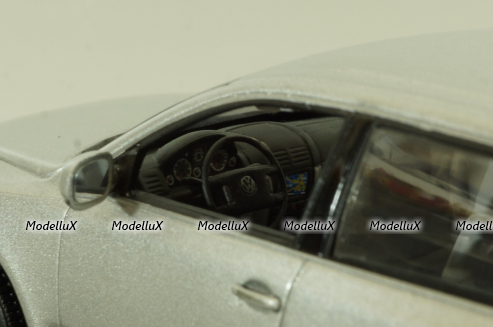 Volkswagen Touareg V10 TDI 2003, Silver, Minichamps 1:43