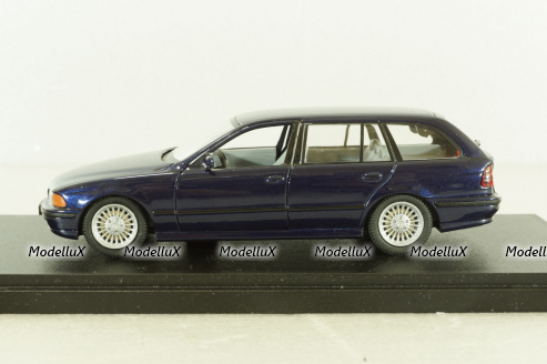 BMW 520i Touring (E39) 1995, dark blue, Schuco 1:43